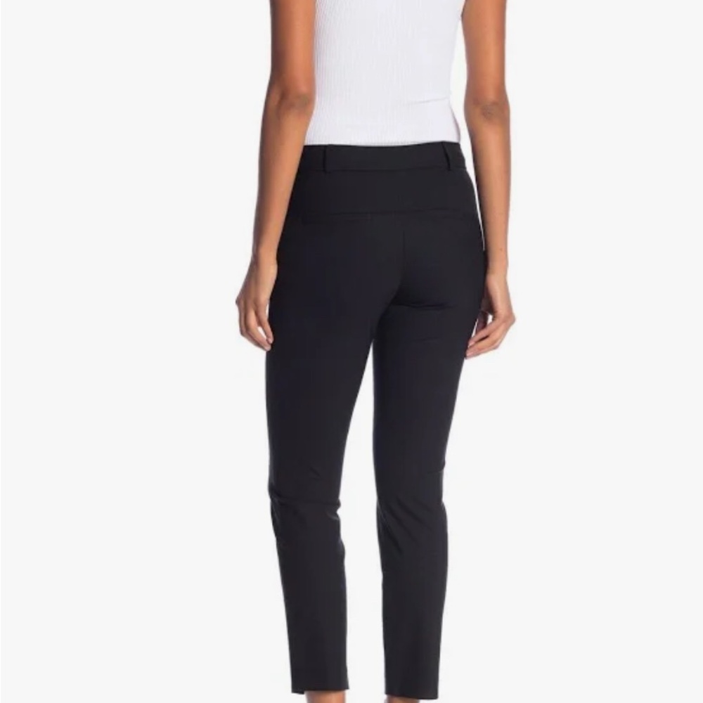 Brand NEW Veronica Beard Size 4 Tapered Navy Pant